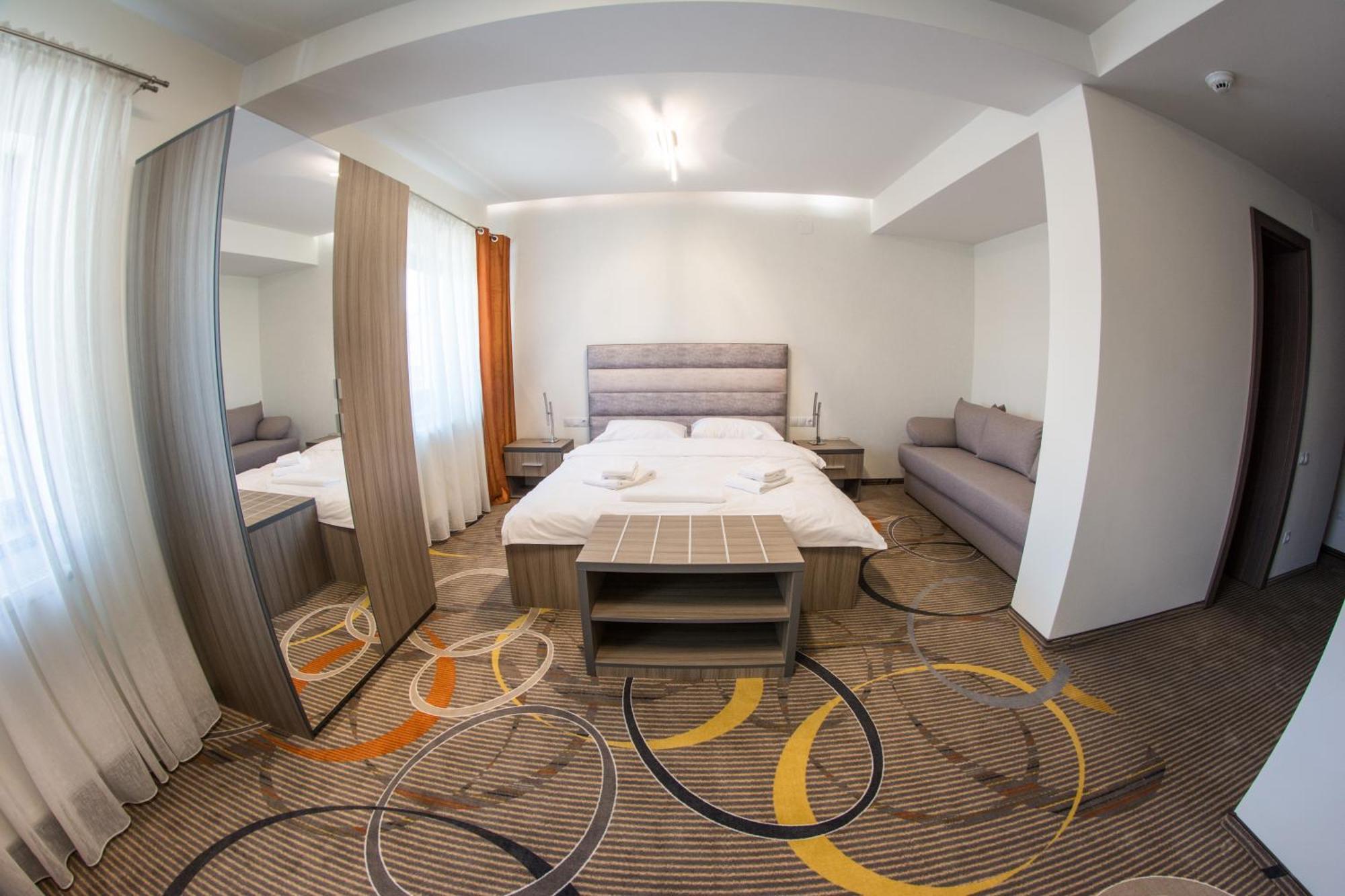 Stella Di Monte Hotel Sibiu Eksteriør billede