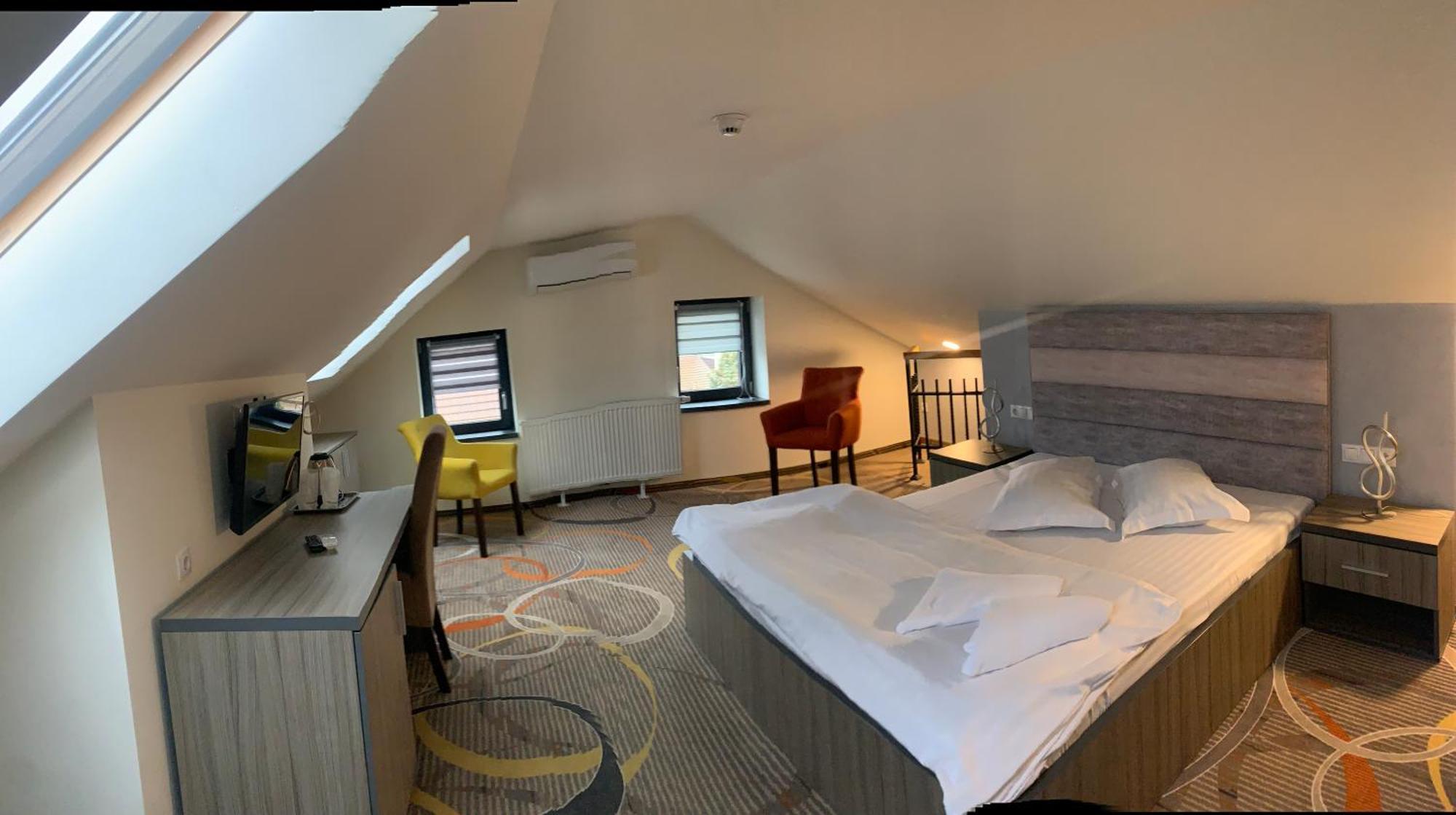 Stella Di Monte Hotel Sibiu Eksteriør billede