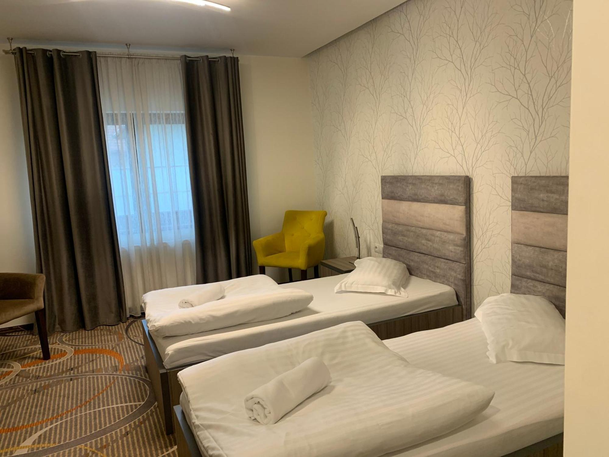 Stella Di Monte Hotel Sibiu Eksteriør billede