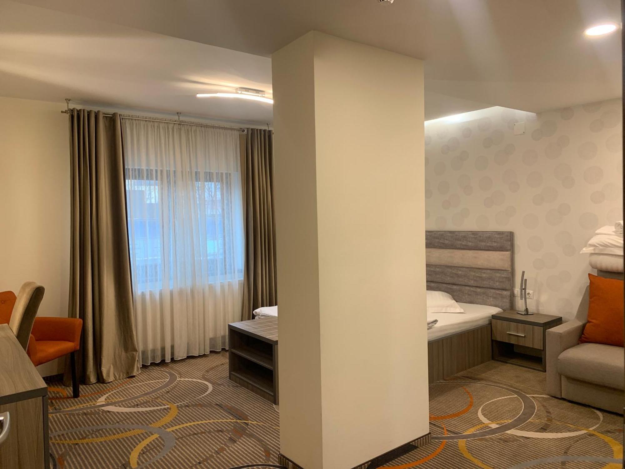 Stella Di Monte Hotel Sibiu Eksteriør billede